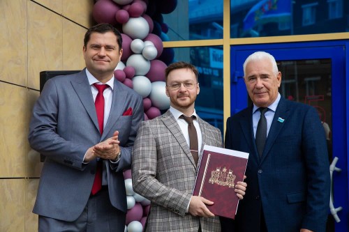 1756148135_oleg_3204.jpeg